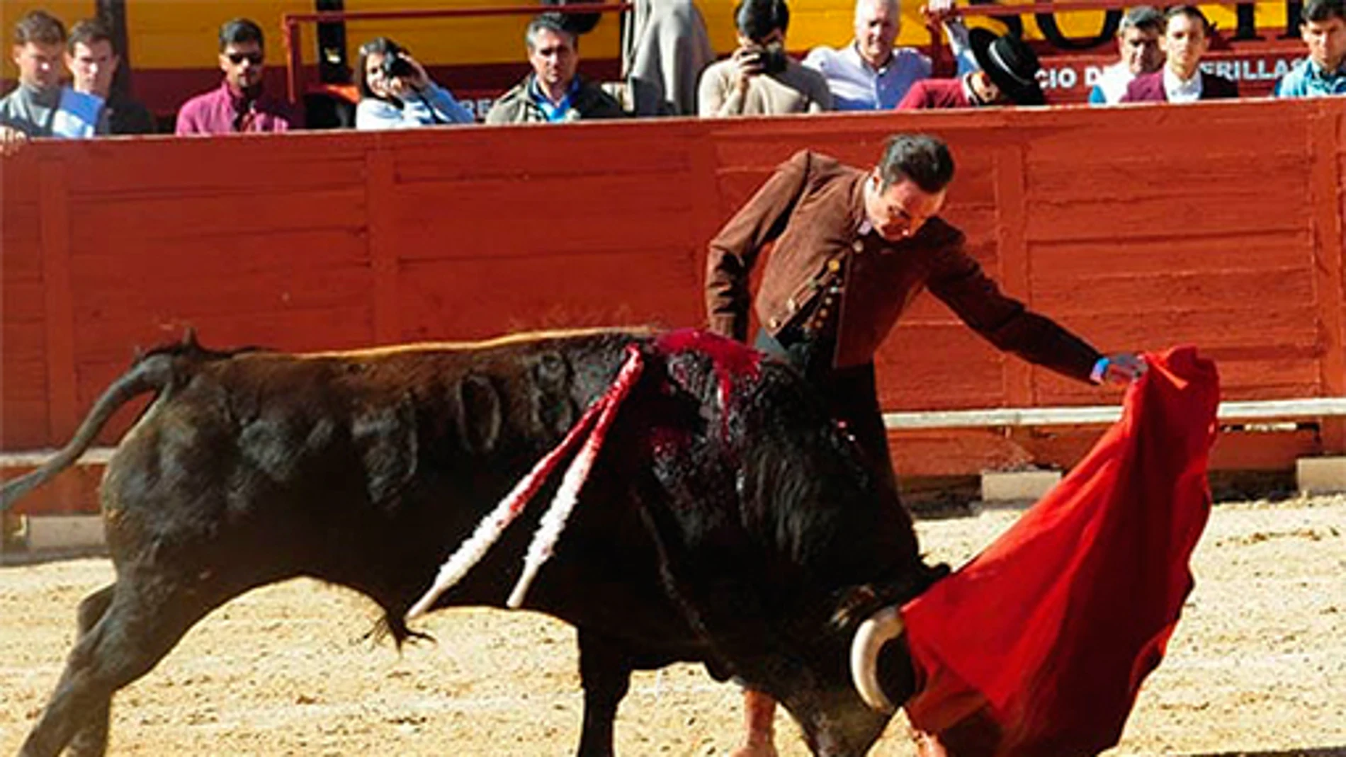 Enrique Ponce actuará en Madrid en otoño