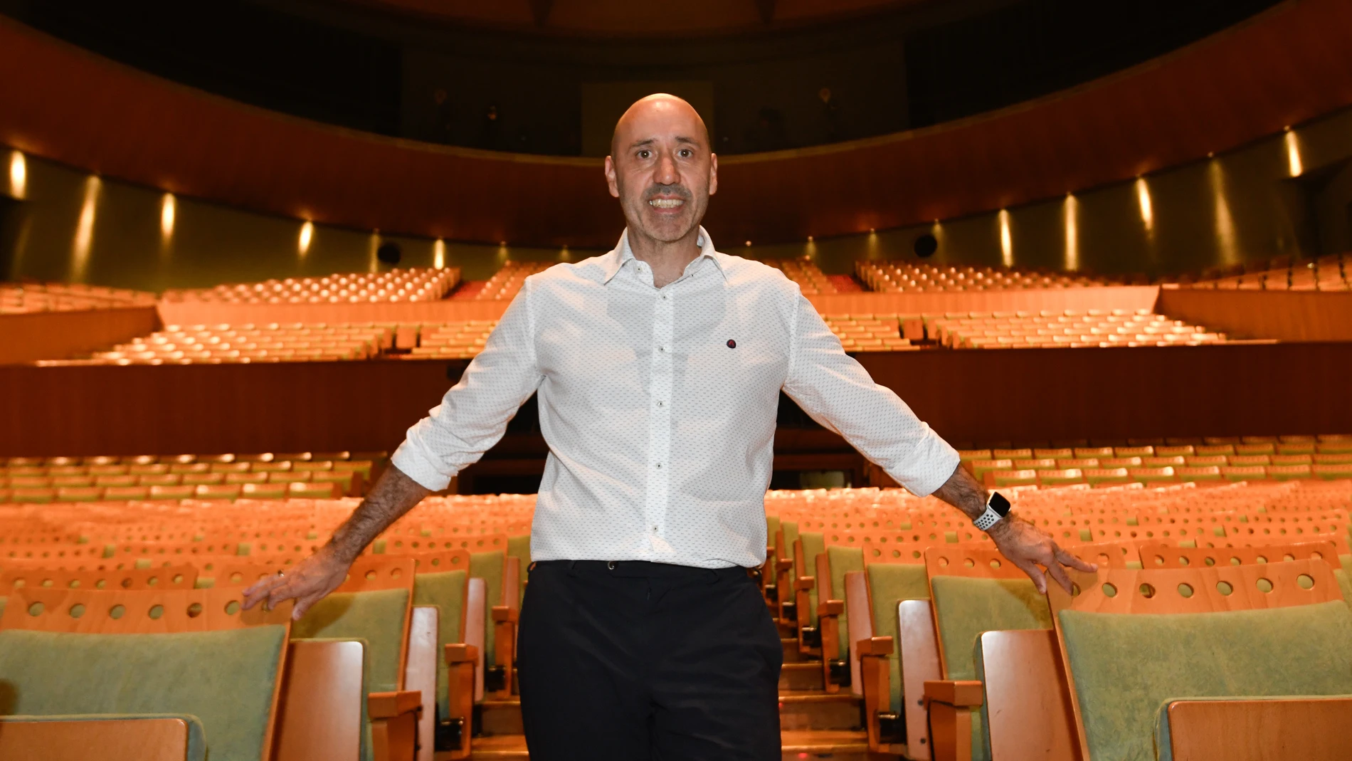 El director del Teatro de la Maestranza, Javier Meléndez