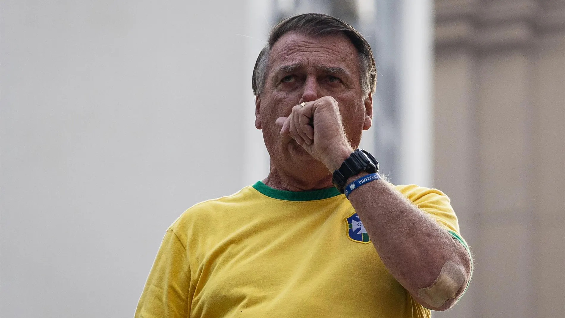 Brasil.- El Supremo de Brasil decreta arresto domiciliario para Bolsonaro