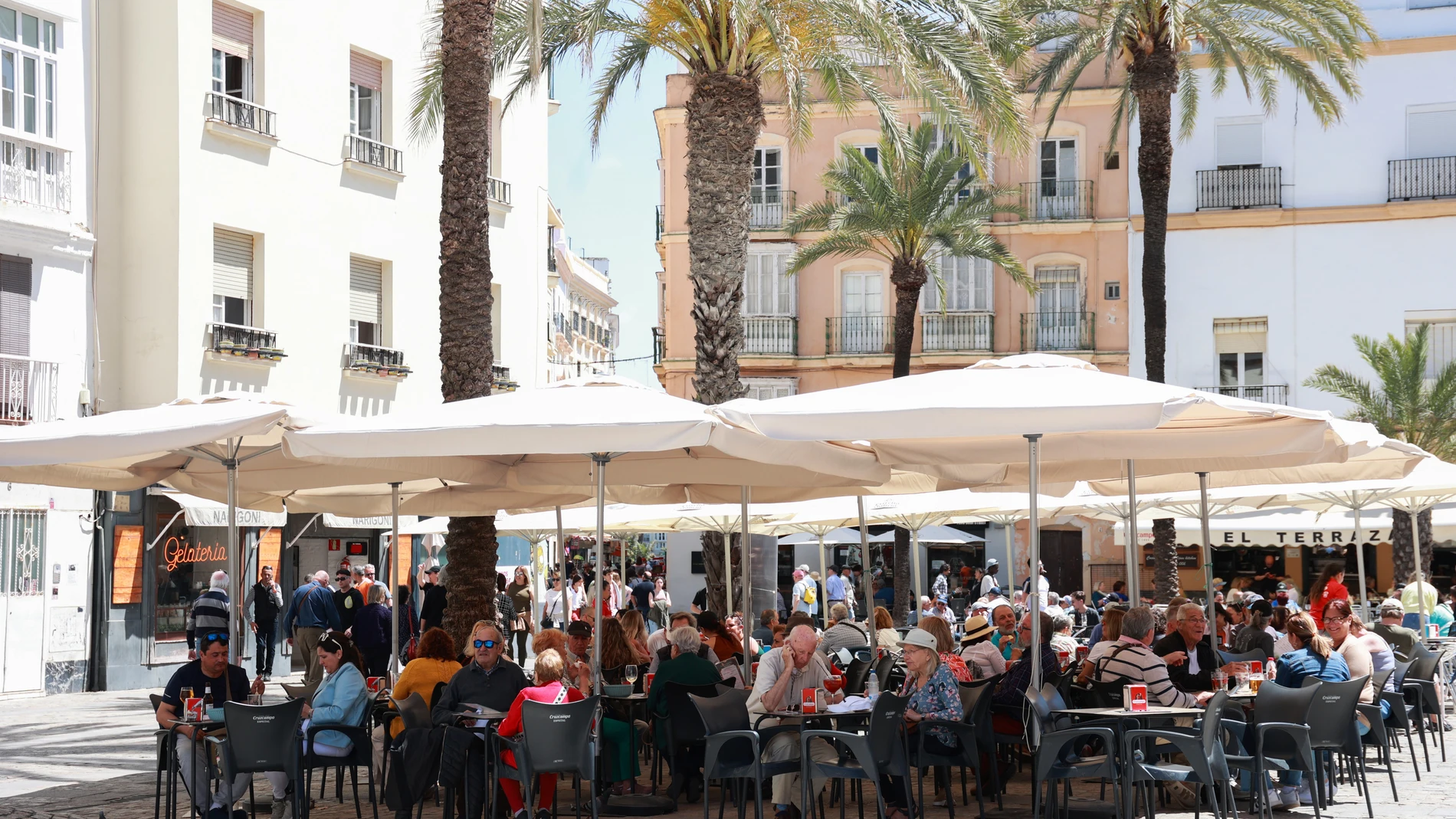 Veladores en Cádiz