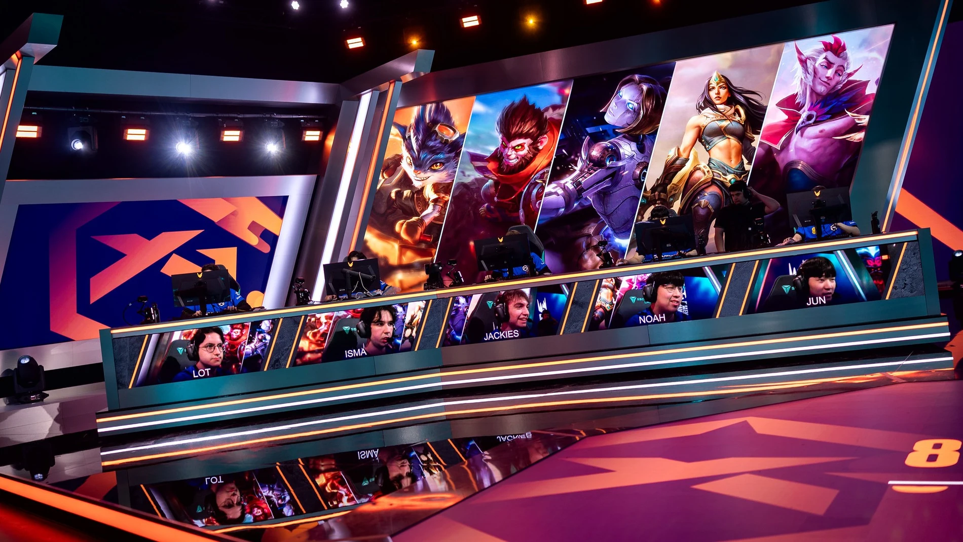 Buen desempeño aunque sin resultado ante KCorp y victoria frente a Vitality para arrancar la campaña de verano en la LEC europea