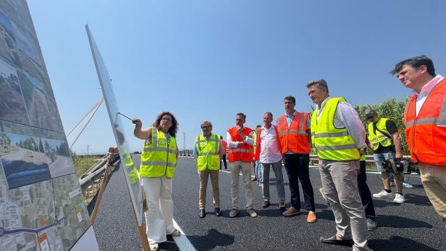 Valencia.- Abre al tráfico el puente de la CV-42 sobre el río Magro en Algemesí dañado por la dana