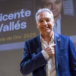 Vicente Vallés recibe Castillete de Oror