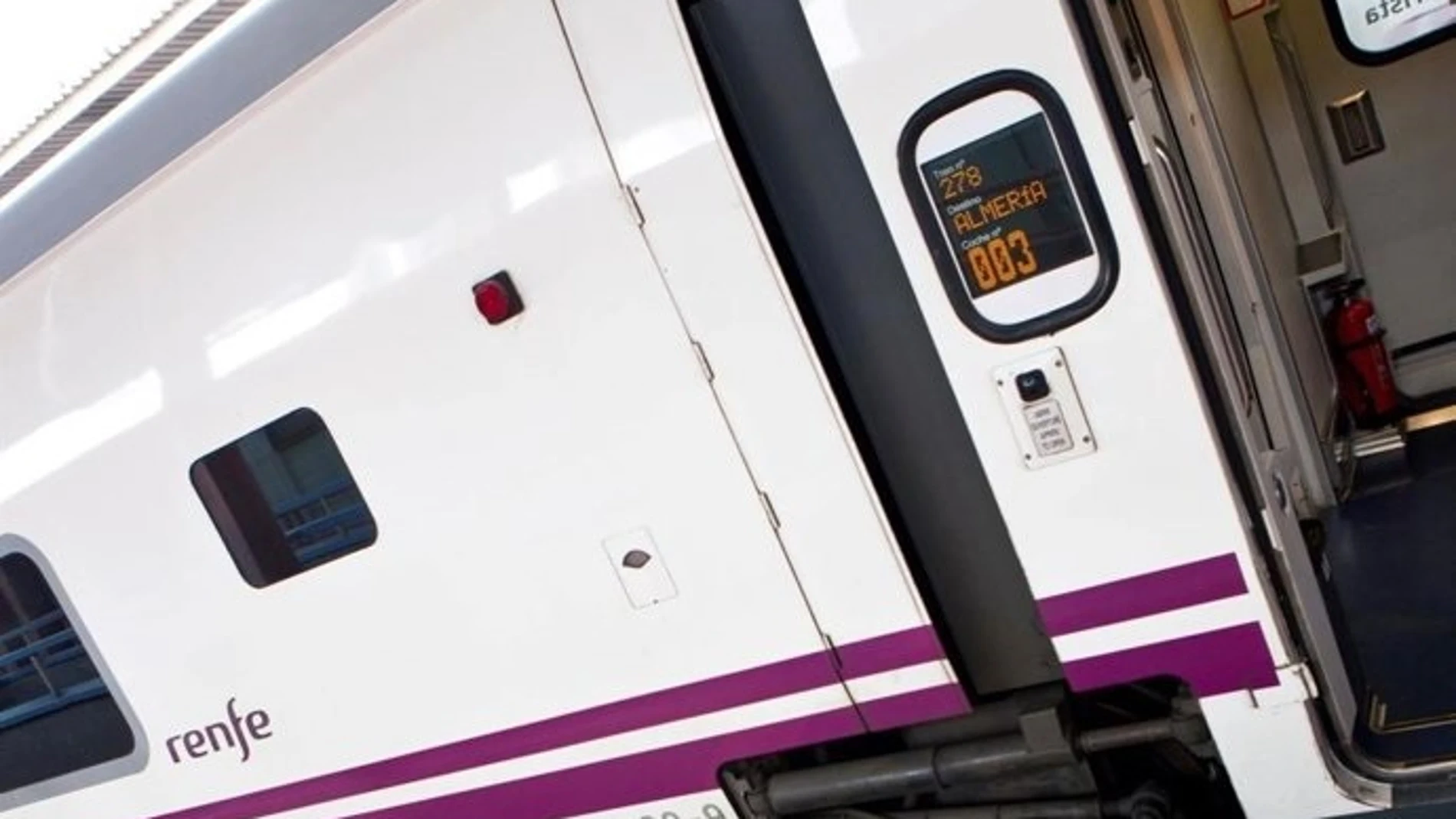 Imagen de archivo de un tren Madrid-Almería