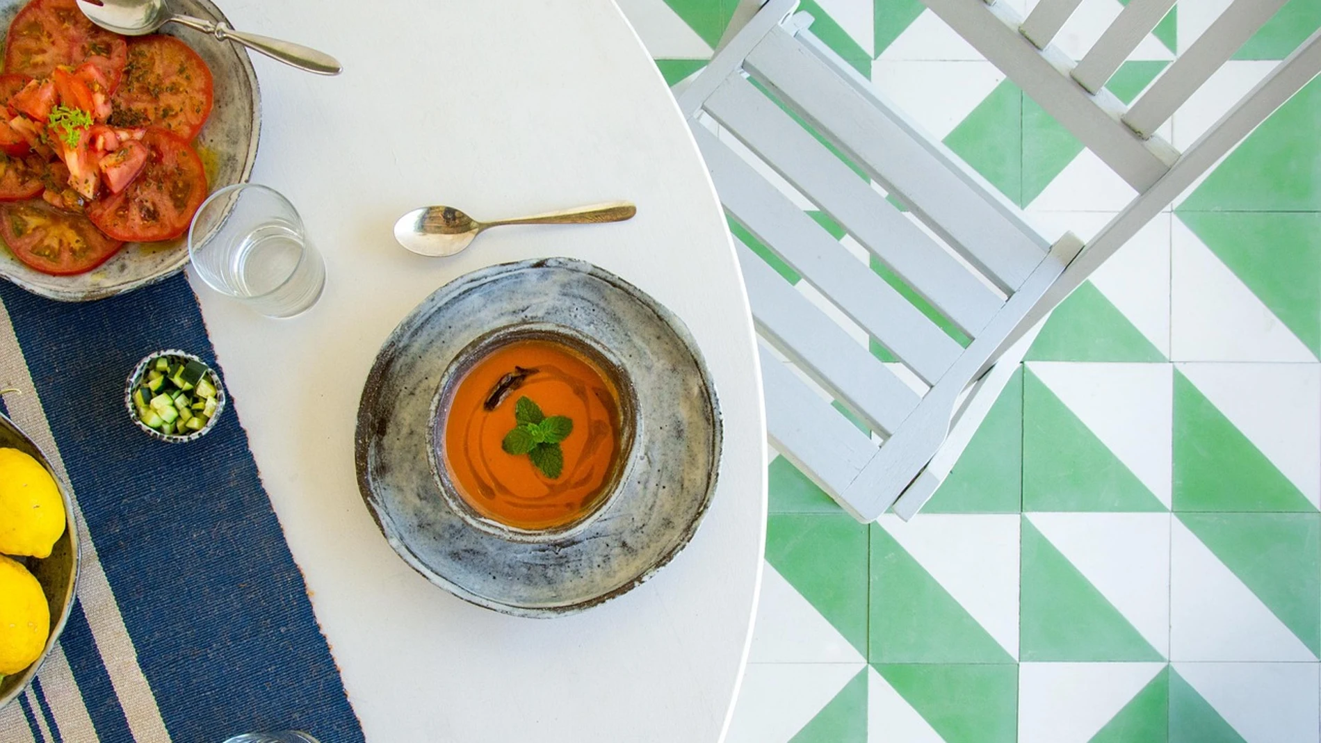 ¿En qué se diferencian el gazpacho y el salmorejo?