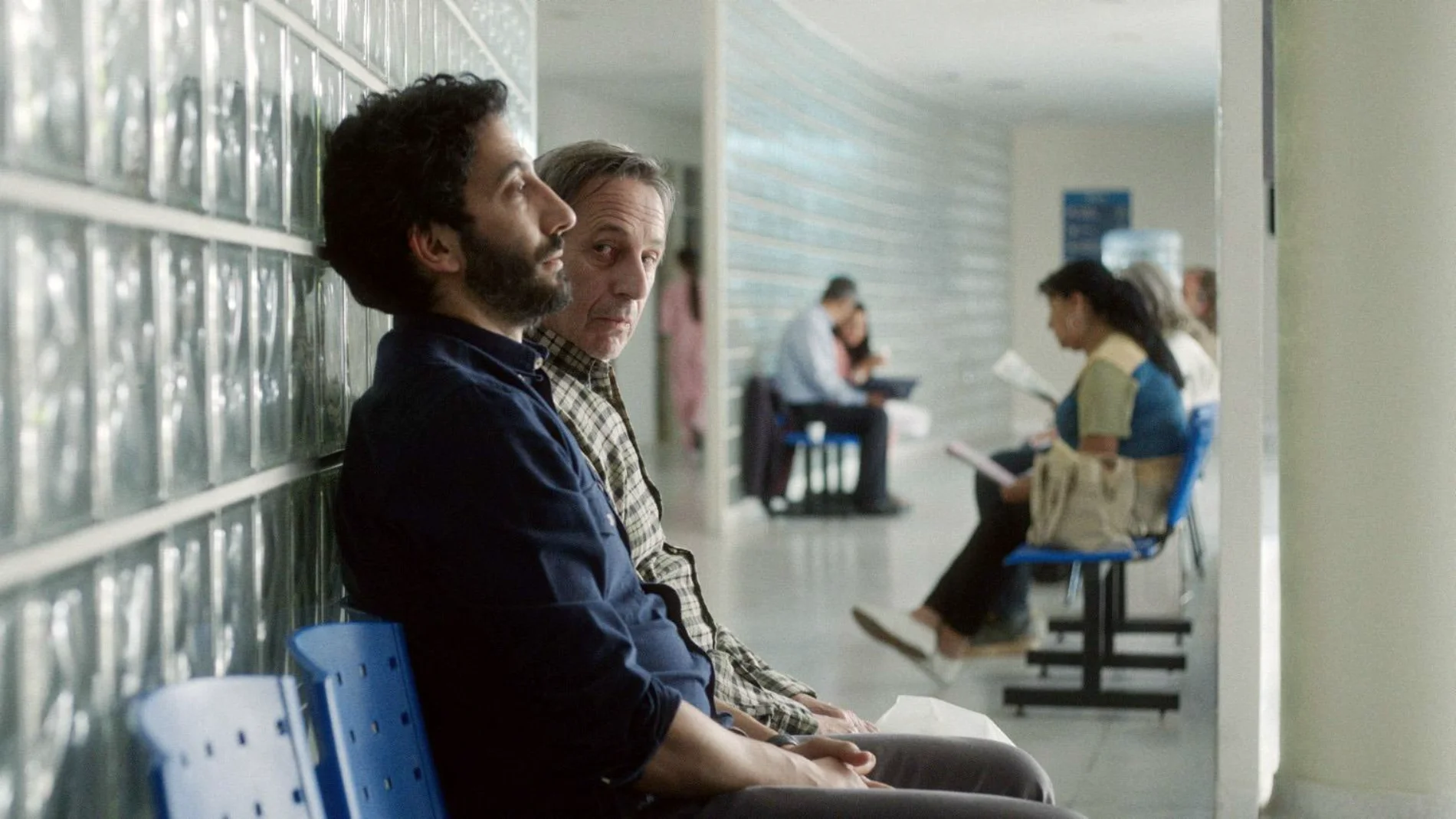 Juan Minujín, como protagonista, comparte pantalla con Alfredo Castro
