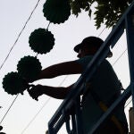 Preparativos de la Feria de Málaga