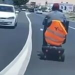 Cruza una abarrotada carretera de Tenerife en silla de ruedas: "Es un milagro que siga vivo"