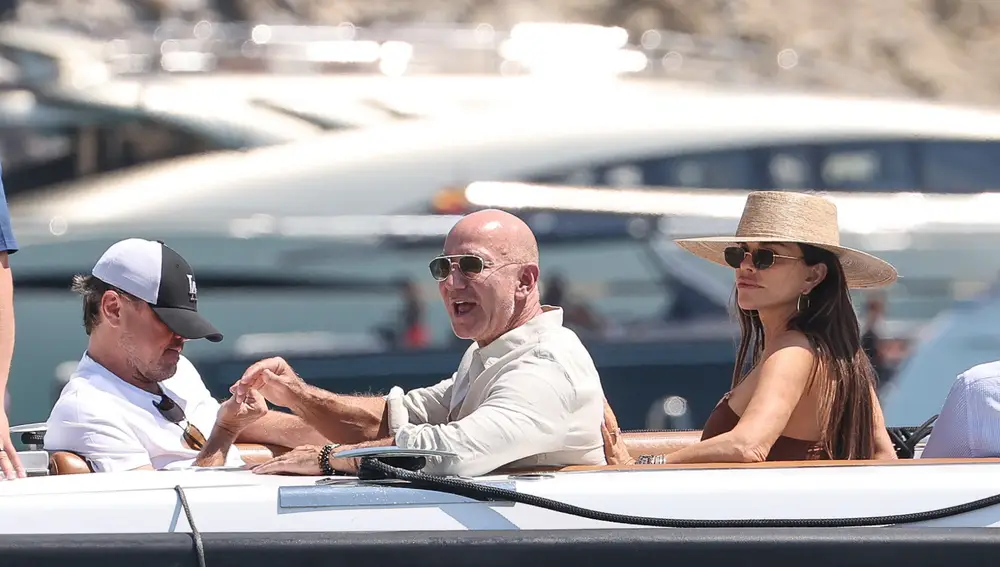 Leonardo DiCaprio, Jeff Bezos y Lauren Sanchez en Ibiza