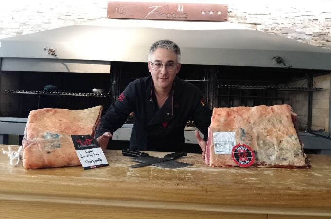 Damián Zotes en su parrilla