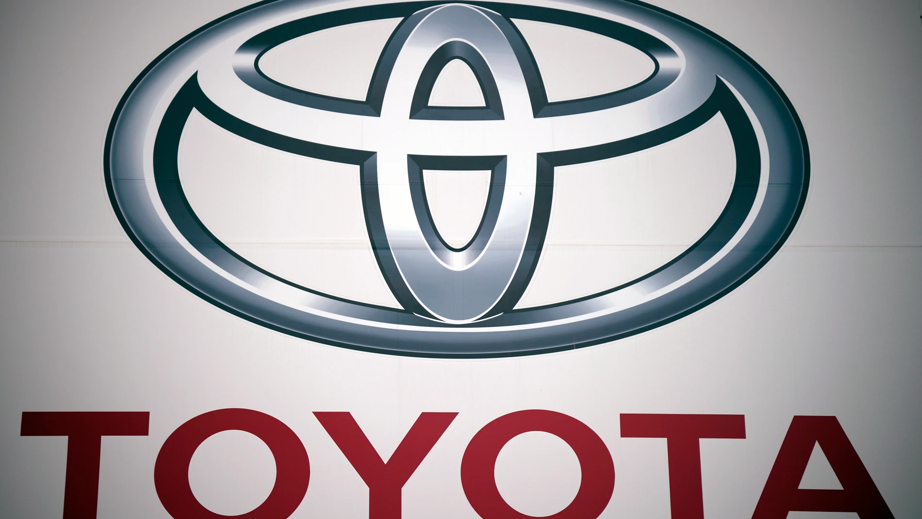 FILE - The Toyota Motor Corp. logo is seen, May 11, 2022, at a dealer in Tokyo. (AP Photo/Eugene Hoshiko, File)