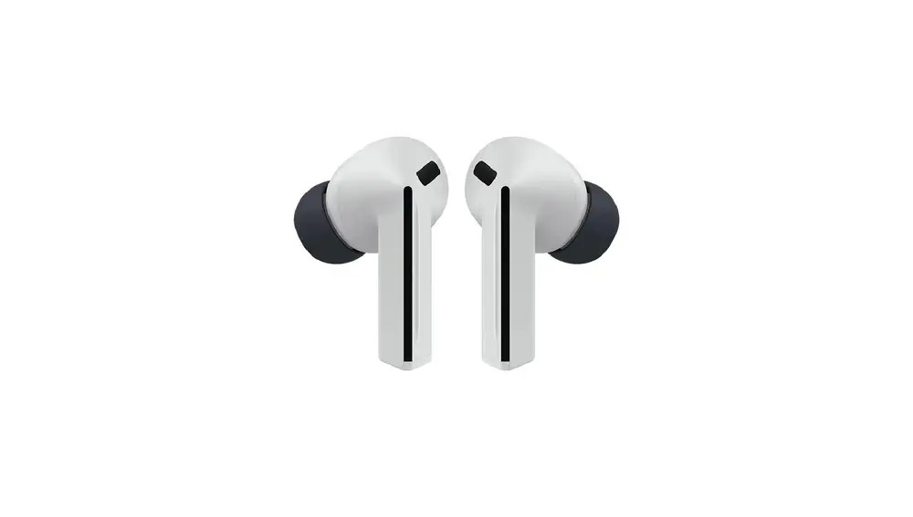 Así lucen los nuevos Samsung Galaxy Buds 3 FE en color blanco