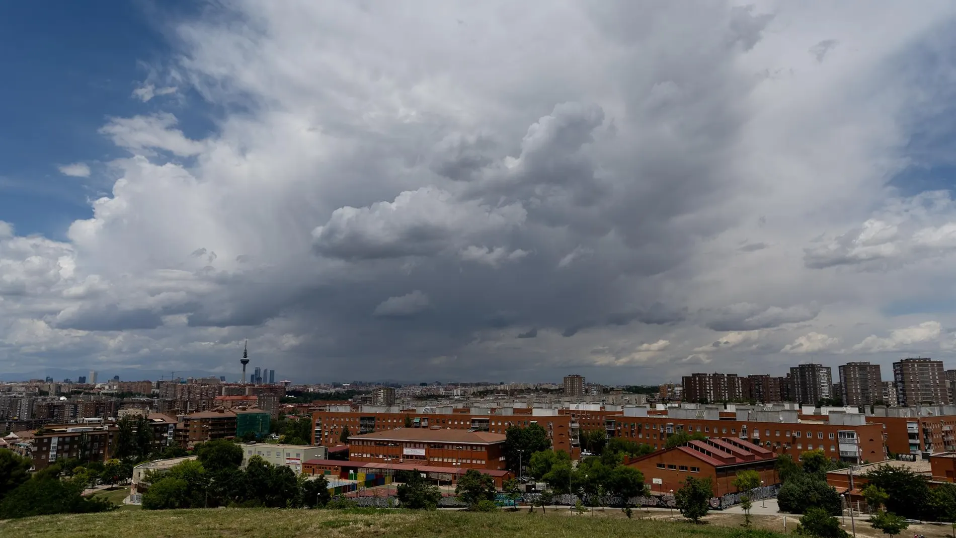 Aviso por la llegada a la Comunidad de una masa de aire africano que afecta a la calidad del aire y la salud