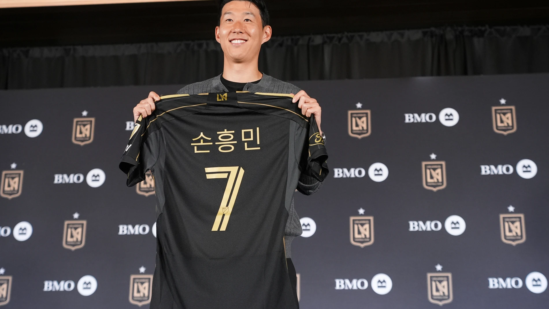Son Heung-min, of South Korea, is introduced as a new member of Los Angeles FC during a press conference for the MLS soccer team Wednesday, Aug. 6, 2025, in Los Angeles. (AP Photo/Damian Dovarganes)