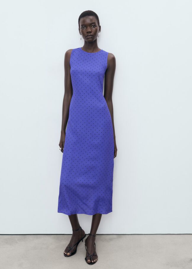 Vestido azul de lunares