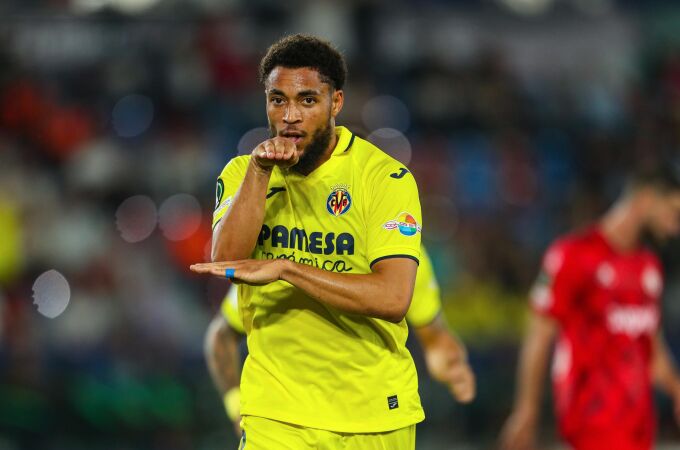 Fútbol.- El delantero neerlandés Arnaut Danjuma abandona el Villarreal y ficha por el Valencia hasta 2028