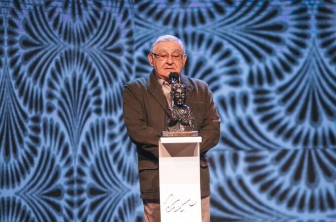 Muere a los 82 años el creador escénico y actor gallego Manuel Lourenzo