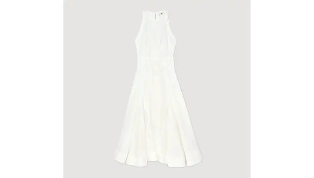 Vestido blanco de encajes.