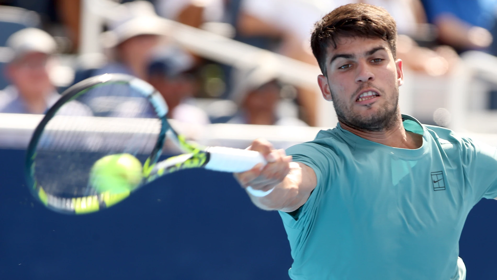 Alcaraz, en su partido de primera ronda ante Damir Dzumhur