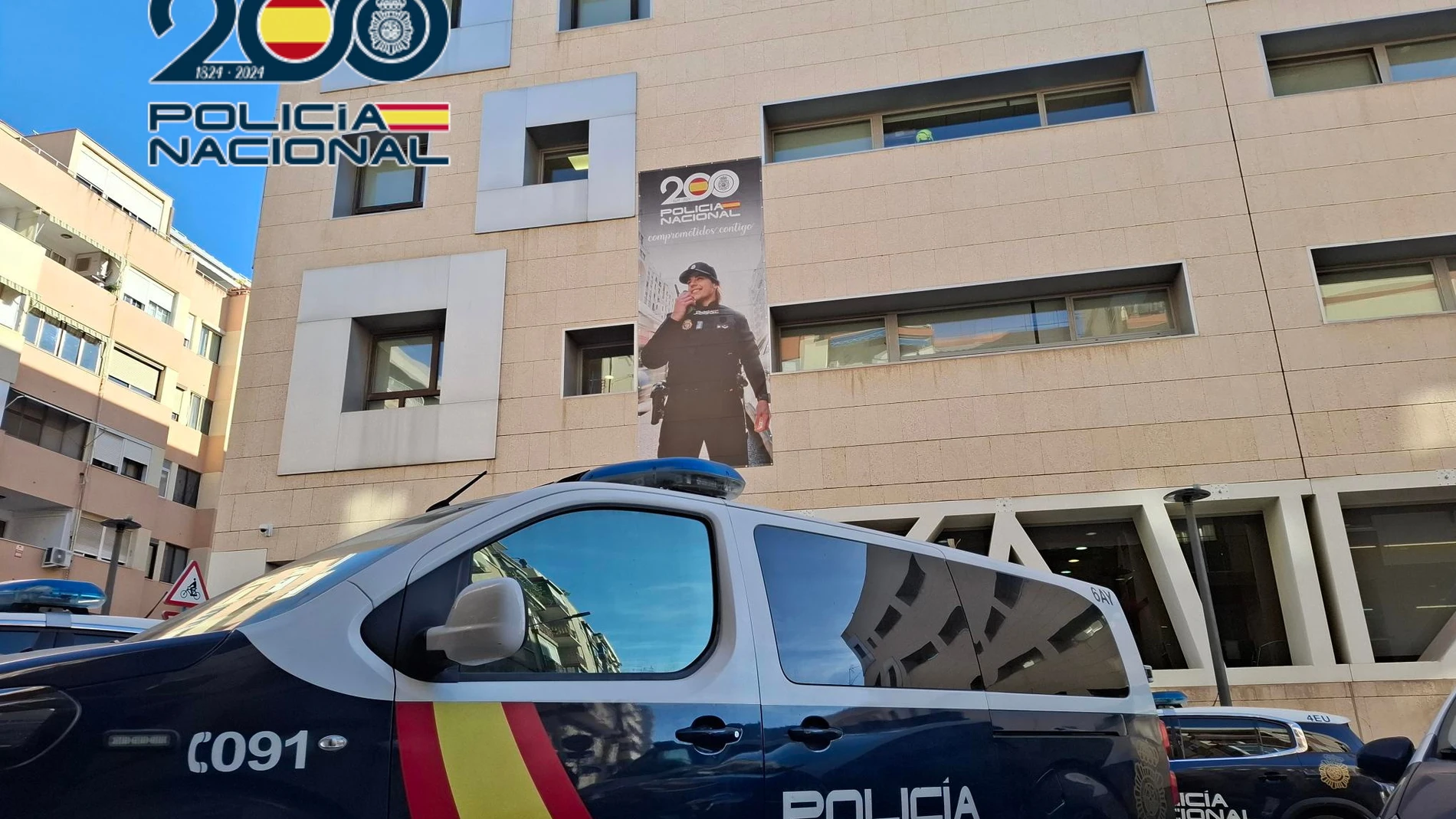 La Policía Nacional detiene a dos varones por pagar la compra de un teléfono a un particular con 700 euros en billetes falsos