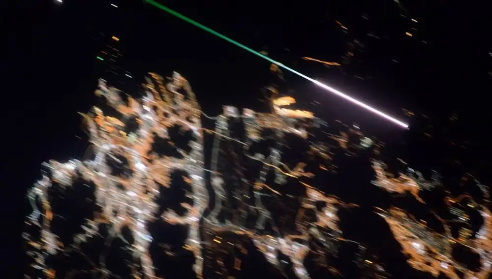 Perseida capturada en 2024 por el astronauta ruso Oleg Kononenko.