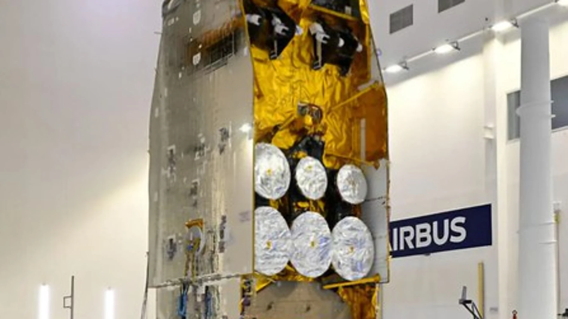 El satélite SpainSat NG I que potenciará la repercusión de España en la carrera espacial en la base de Hoyo de Manzanares