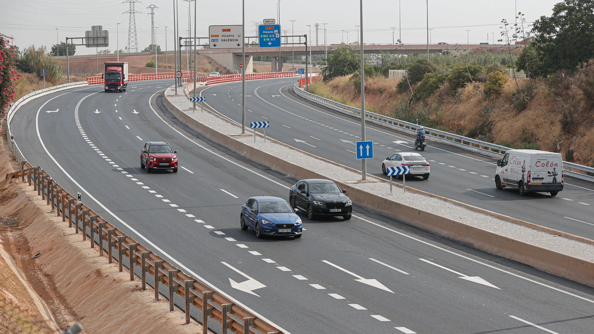 No más tráfico porla dana: con la CV-33 ya han reconstruido en nueve meses las 18 carreteras dañadas por la dana
