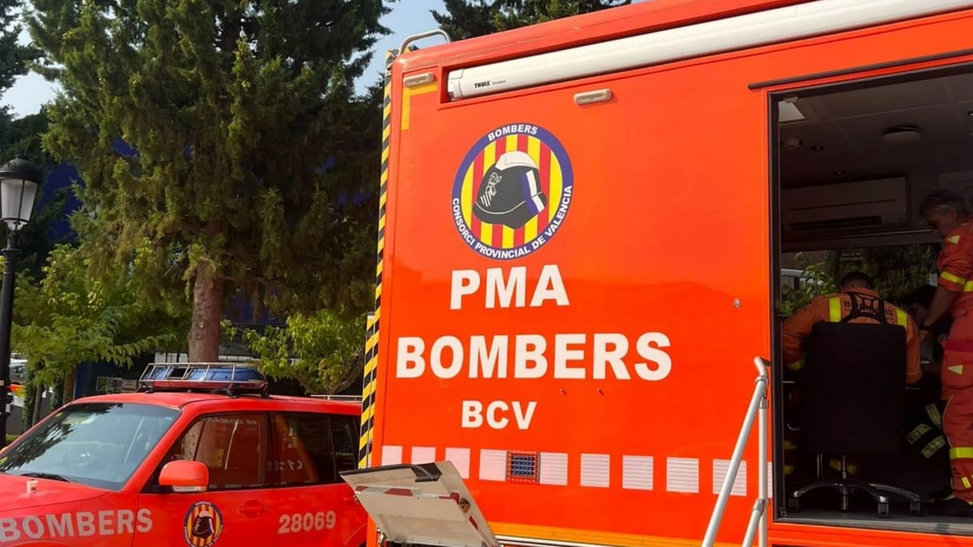 Puesto de mando del incendio de Teresa de Cofrentes REMITIDA / HANDOUT por CPBV Fotografía remitida a medios de comunicación exclusivamente para ilustrar la noticia a la que hace referencia la imagen, y citando la procedencia de la imagen en la firma 14/08/2025