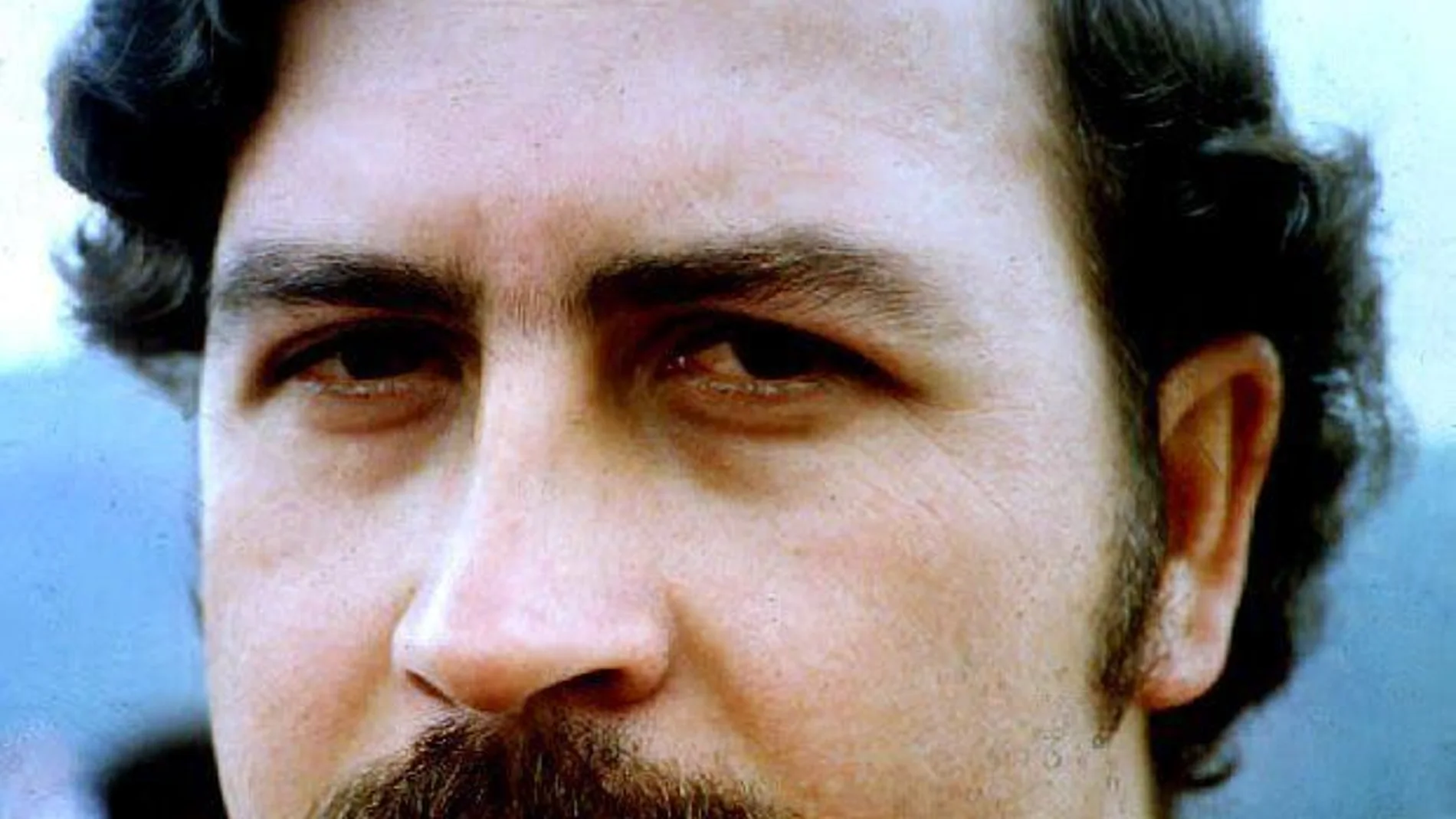 This undated file photo shows Medellin drug cartel leader Pablo Escobar who has been held at the Envigado Prison since 19 June 1991. Escobar and his lieutenants seized hostages, overpowered guards and escaped 22 July, 1992 after a gun battle left two dead.