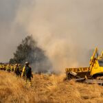 Sucesos.-Noche favorable en los trabajos del incendio de Molezuelas (Zamora) y piden precaución ante previsión de viento