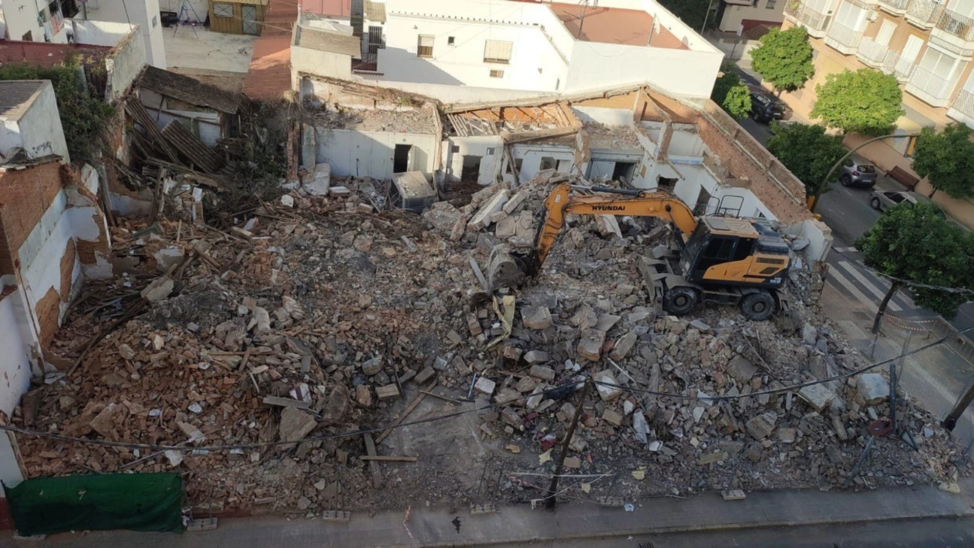 Edificio derribado en la zona de Huerto Paco (Huelva)