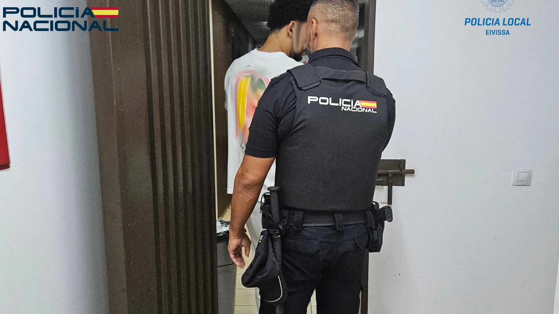 Detenidos dos hombres en Ibiza por pertenecer a una banda que robaba relojes de alta gama REMITIDA / HANDOUT por POLICÍA NACIONAL Fotografía remitida a medios de comunicación exclusivamente para ilustrar la noticia a la que hace referencia la imagen, y citando la procedencia de la imagen en la firma 14/08/2025