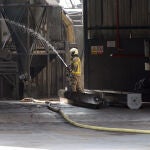 Luto en Pinos Puente (Granada) por la muerte de dos personas en el incendio de una fábrica