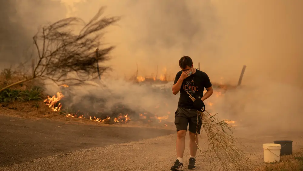 Incendios en España, en directo hoy: focos activos, evacuados, heridos y hectáreas quemadas
