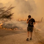 Incendio forestal en Carballeda de Avia (Ourense)