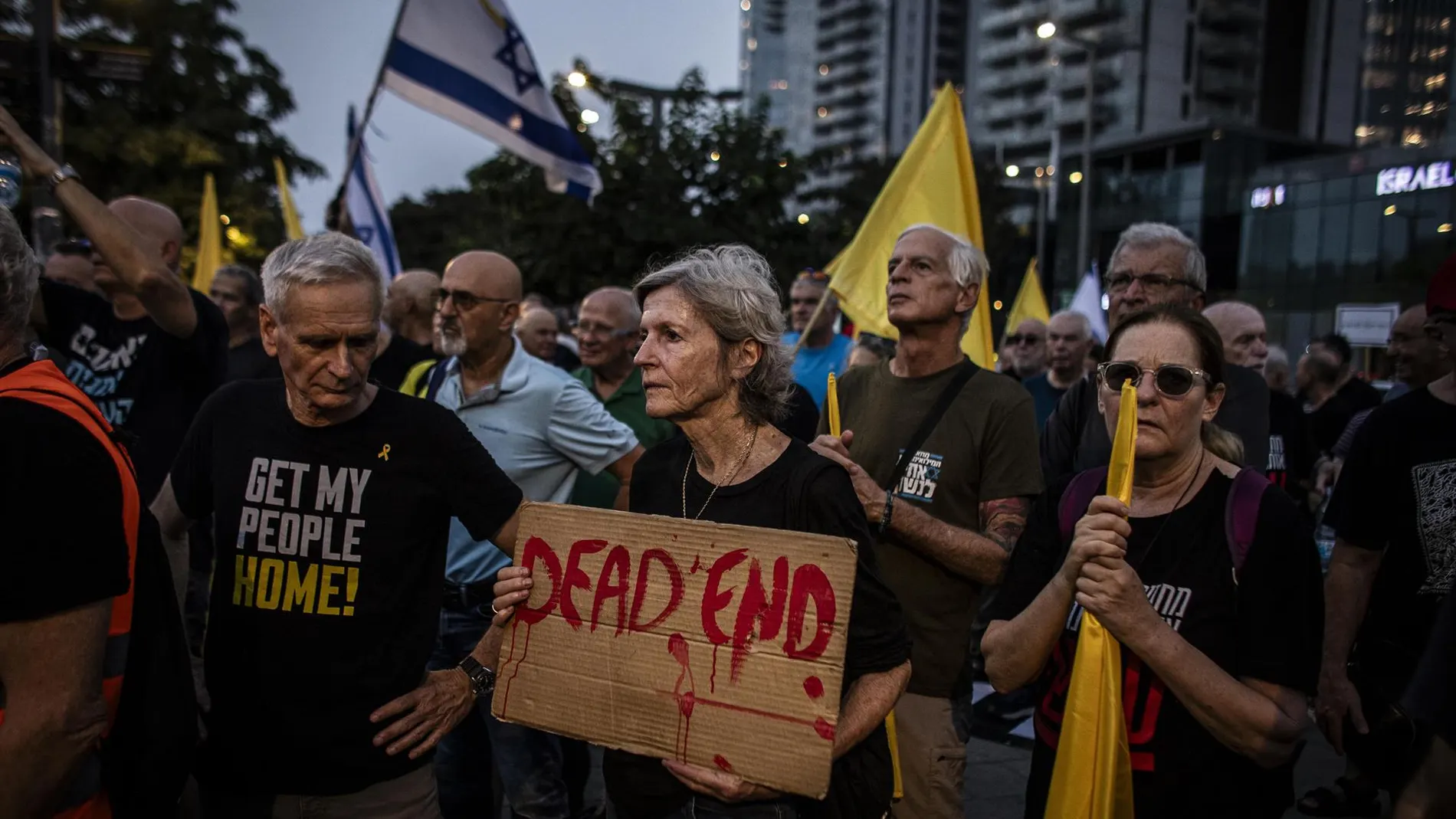 Israel.- Los familiares de los rehenes instalarán tiendas de campaña en la frontera con Gaza como parte de la huelga