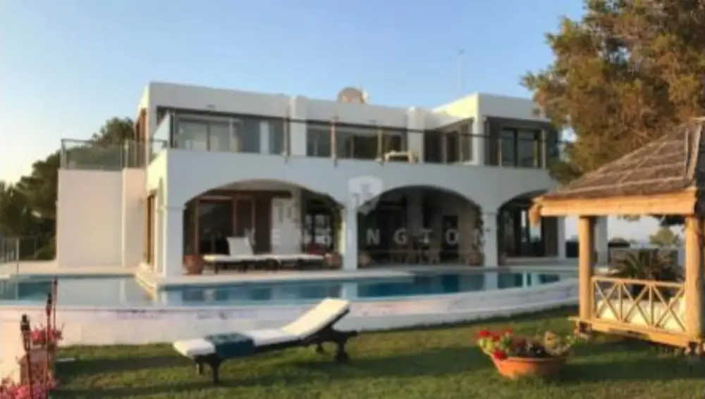 Propiedad en Santa Eulalia del Río (Ibiza, Baleares)