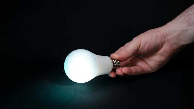 Precio de la luz hoy, miércoles 30 de agosto, por horas: consulta la franja horaria con el menor precio por kWh