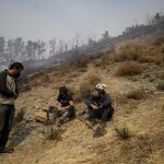 Controlados los tres incendios de León y el de Palencia en cuya extinción colabora Cantabria