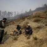 Controlados los tres incendios de León y el de Palencia en cuya extinción colabora Cantabria