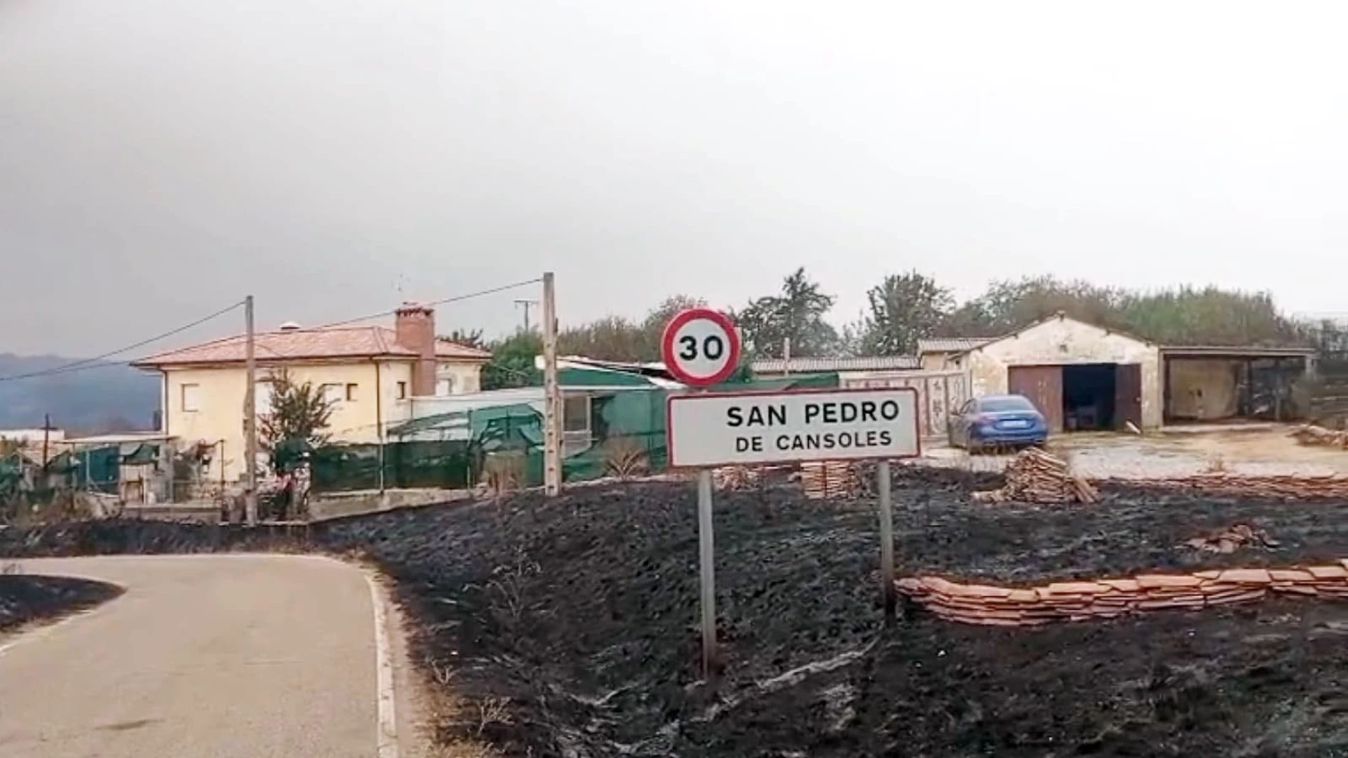 Garantizan la reconstrucción de las viviendas arrasadas por el fuego en Cansoles, Palencia