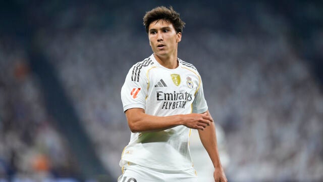 Real Madrid v CA Osasuna - LaLiga EA Sports