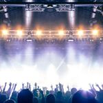 Imagen de personas en un concierto