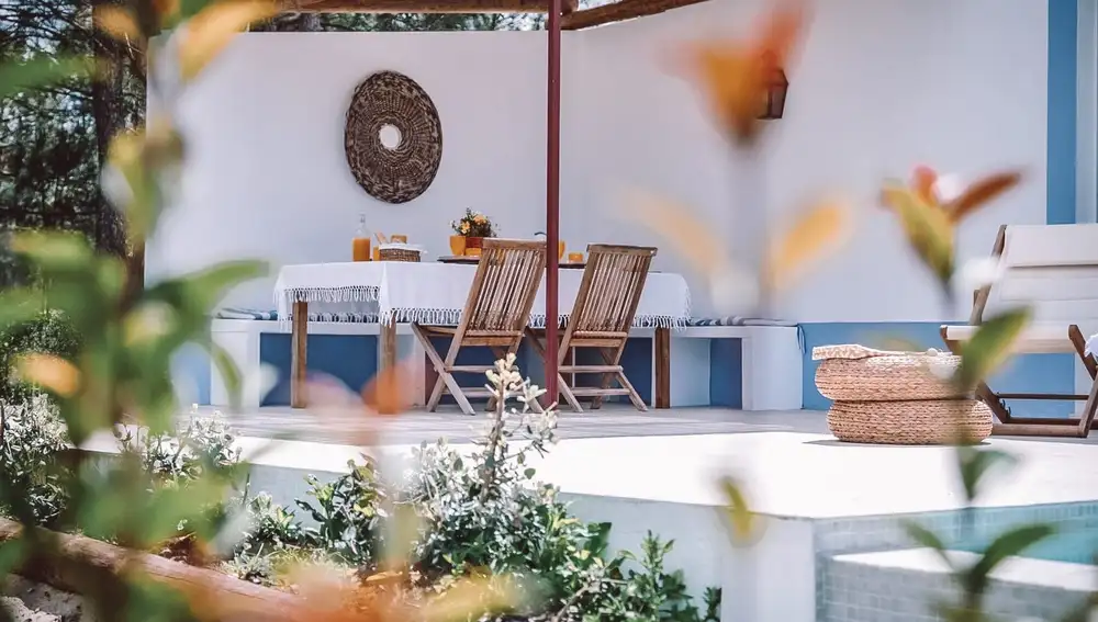 Terraza y piscina de Casas da Horta