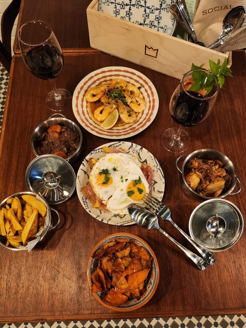 Gastronomía restaurante Social