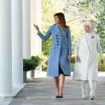 La primera dama turca anima a Melania Trump a defender también a los niños de Gaza