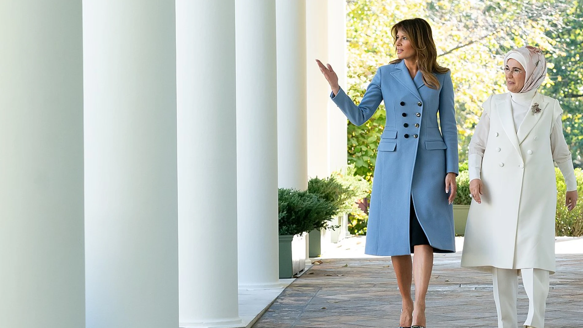 La primera dama turca anima a Melania Trump a defender también a los niños de Gaza