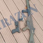 La Guardia Civil vuelve a incautar armas de guerra a narcotraficantes