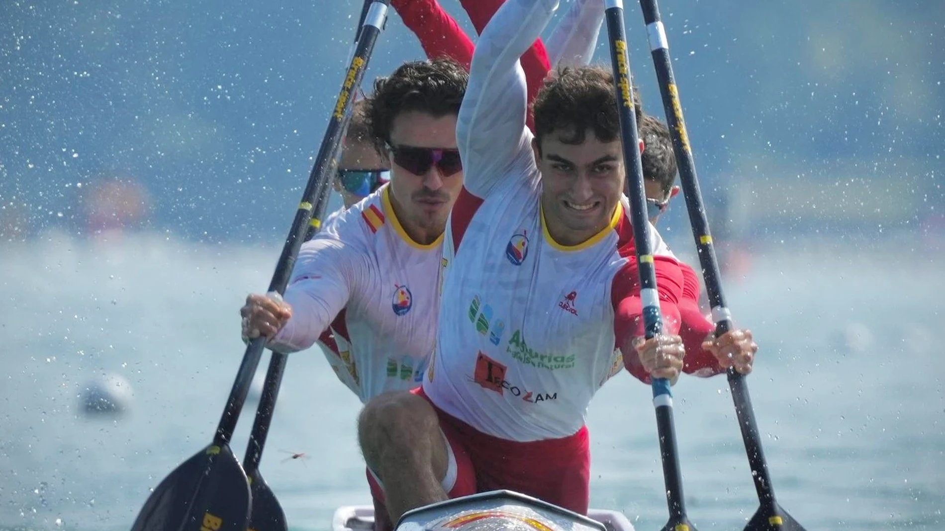 El equipo español masculino de C4 500 metros, formado por Daniel Grijalba, Martín Jácome, Manuel Fontán y Adrián Sieiro REMITIDA / HANDOUT por RFEP Fotografía remitida a medios de comunicación exclusivamente para ilustrar la noticia a la que hace referencia la imagen, y citando la procedencia de la imagen en la firma 23/08/2025