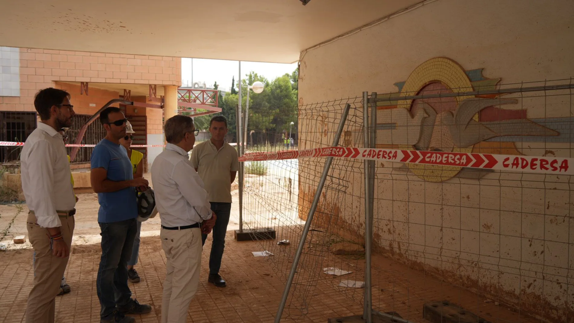 La Generalitat comienza el derribo de los colegios más afectados por la dana, paso previo para la construcción de los nuevos